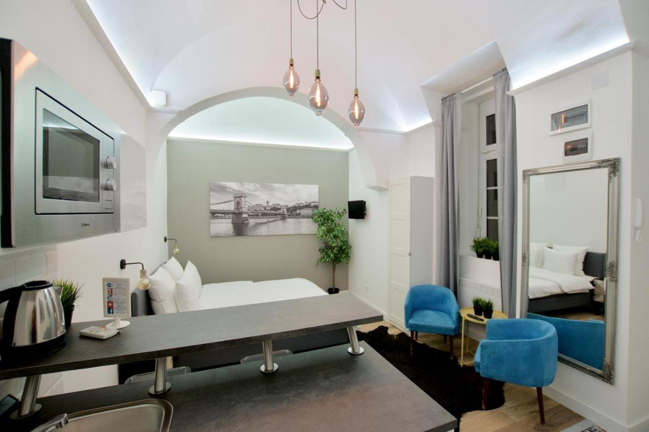 Standard Apartment By Hi5 - Nagysandor Street Budapest Ngoại thất bức ảnh