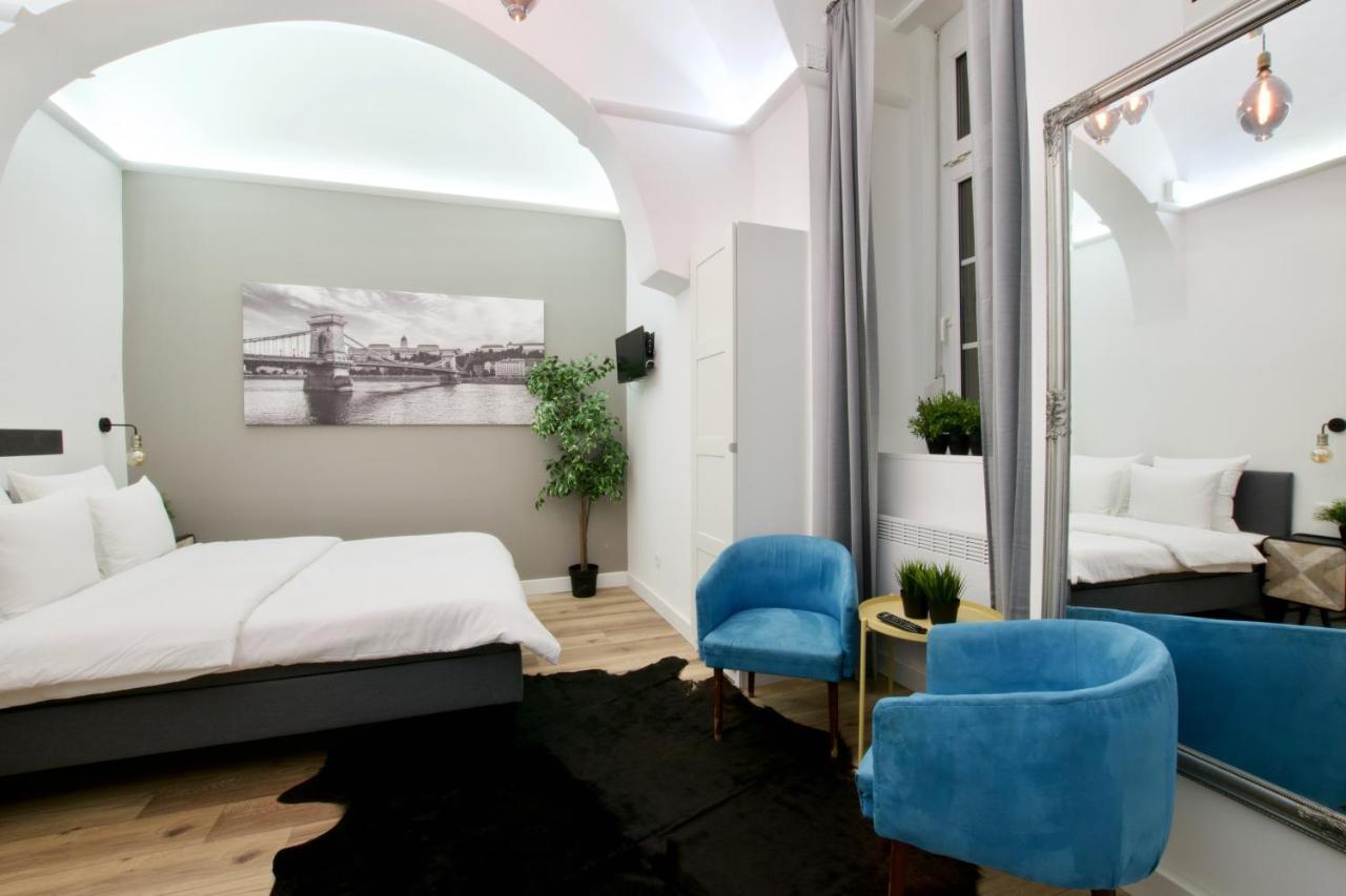 Standard Apartment By Hi5 - Nagysandor Street Budapest Ngoại thất bức ảnh